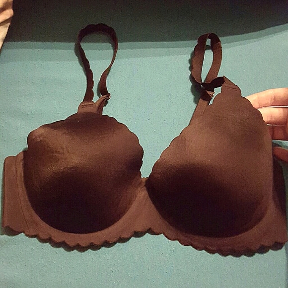 Final Price! Victoria's Secret Secret Embrace bra 34C